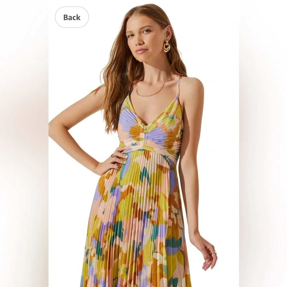 Astr the label Blythe Floral Plisse Midi Dress - Picture 3 of 8